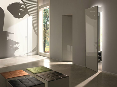 Глянцевые двери